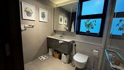 Royalgreen (D10), Condominium #585615751